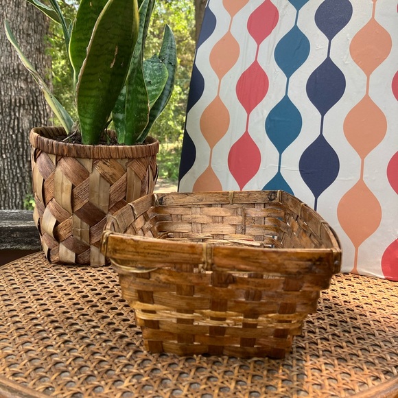 Charming Brown Rectangular Rustic Woven Basket - Picture 4 of 9